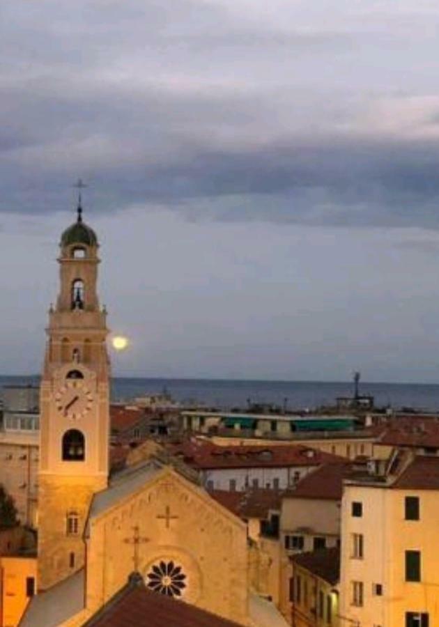 Appartamento Bellavista Con Parking Privato, A Un Passo Dal Teatro Ariston Санремо Экстерьер фото